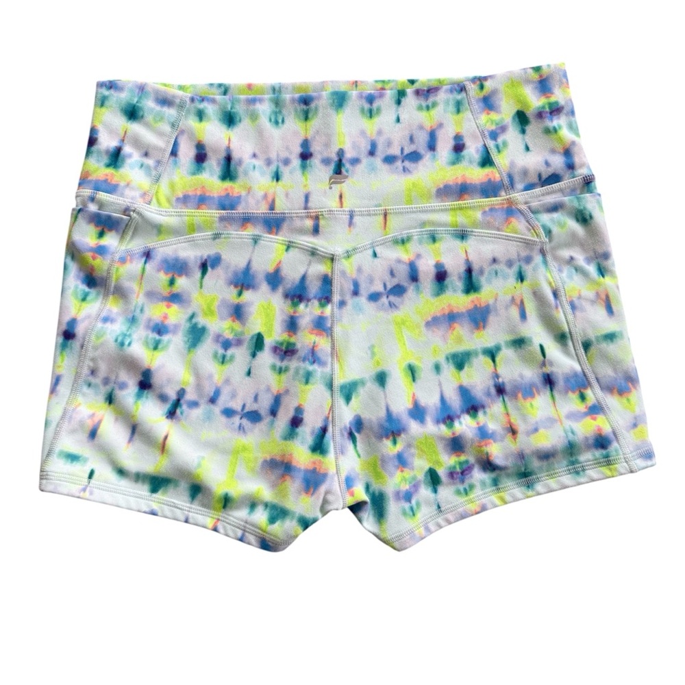 Fabletics Oasis PureLuxe High-Waisted 2'' Short - Picture 6 of 9